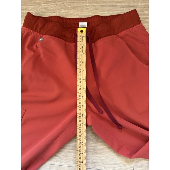 FIGS Women’s Technical Collection Jogger Scrub Pants - Picture 5 of 9